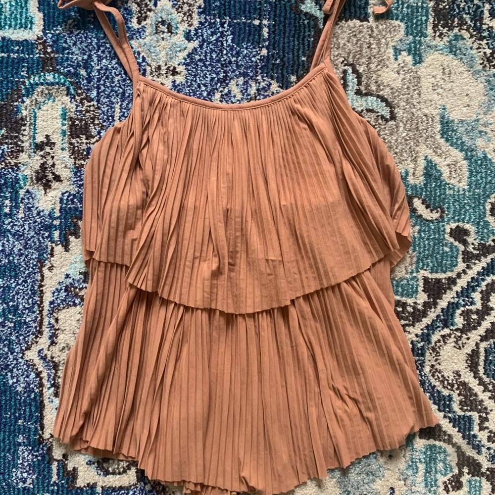 H&M 2 layer tank top in clay color size small